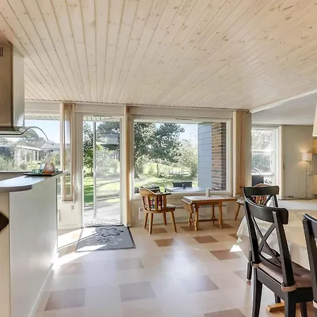 Goed Gelegen In Ristinge, Langeland Vakantiehuis *