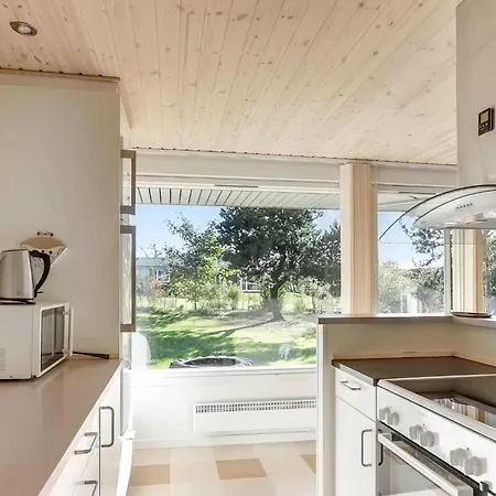 Well-located In Ristinge Langeland Hébergement de vacances Nordenbro Vesteregn