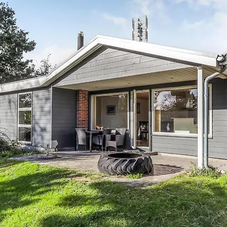 Well-located In Ristinge Langeland *