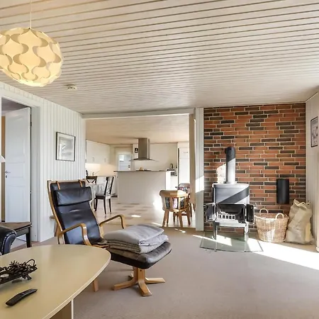 Well-located In Ristinge Langeland Casa de Férias