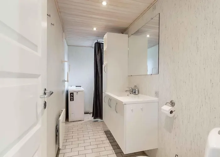 Well-located In Ristinge Langeland * Nordenbro Vesteregn